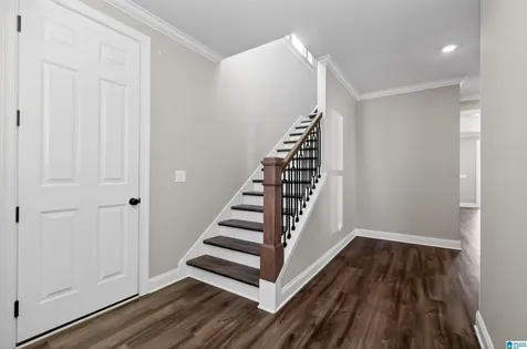 1818 Blackridge Circle Hoover AL 35244