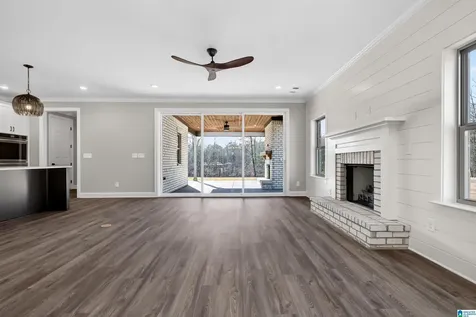 1818 Blackridge Circle Hoover AL 35244