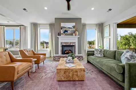 1616 Blackridge Circle Hoover AL 35244