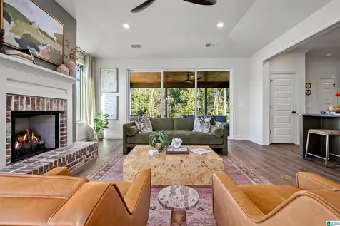 1616 Blackridge Circle Hoover AL 35244