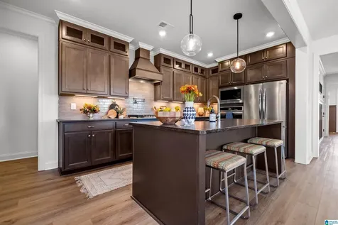 1616 Blackridge Circle Hoover AL 35244