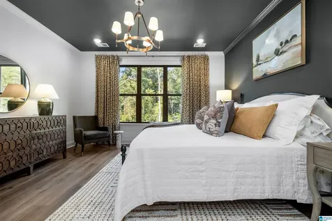 1616 Blackridge Circle Hoover AL 35244