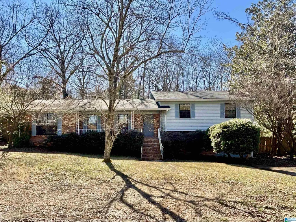 525 27th Avenue Center Point AL 35215