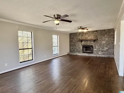 525 27th Avenue Center Point AL 35215