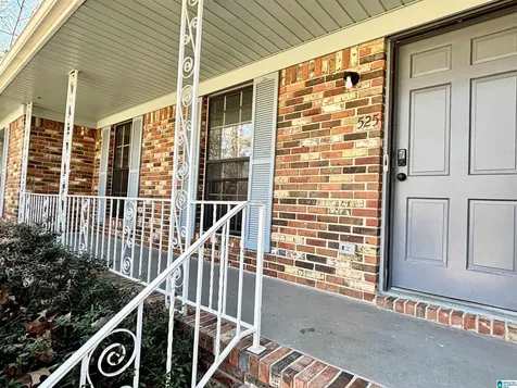 525 27th Avenue Center Point AL 35215
