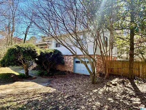 525 27th Avenue Center Point AL 35215