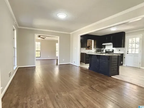 525 27th Avenue Center Point AL 35215