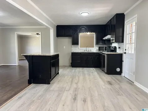 525 27th Avenue Center Point AL 35215