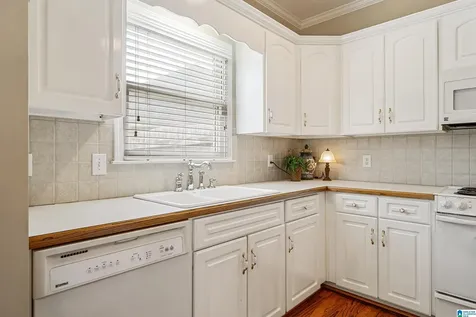217 Beaver Crest Circle Pelham AL 35124