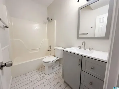 1900 Stone Brook Lane Birmingham AL 35242