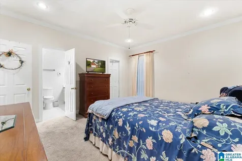 4024 Christopher Drive Vestavia Hills AL 35243