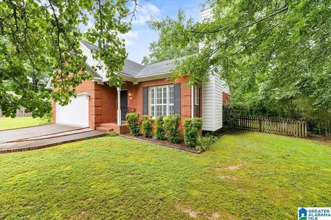 4024 Christopher Drive Vestavia Hills AL 35243