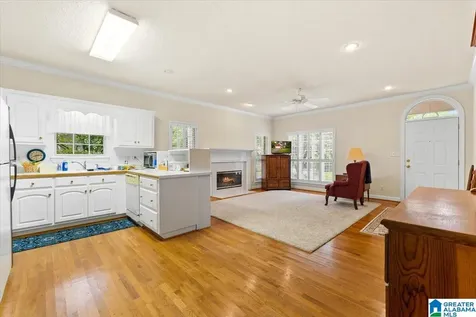 4024 Christopher Drive Vestavia Hills AL 35243