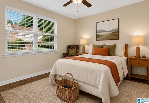 2725 Southbury Circle Vestavia Hills AL 35216