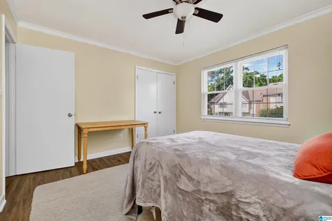 2725 Southbury Circle Vestavia Hills AL 35216