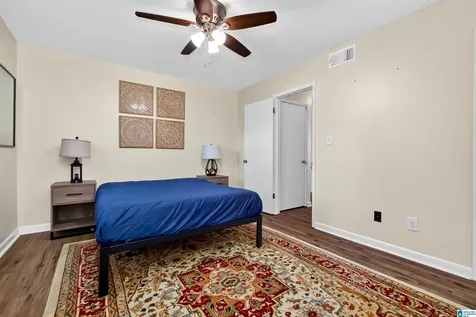 2725 Southbury Circle Vestavia Hills AL 35216