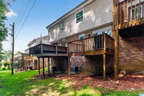 2725 Southbury Circle Vestavia Hills AL 35216