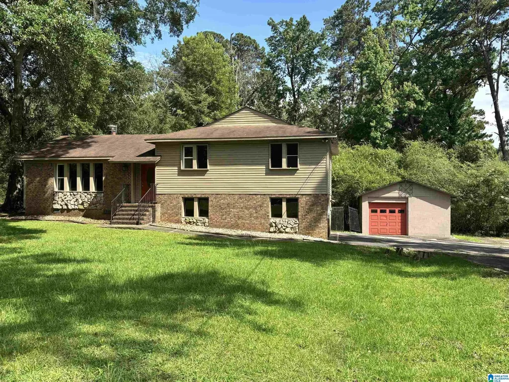 2629 Valleydale Road Hoover AL 35244