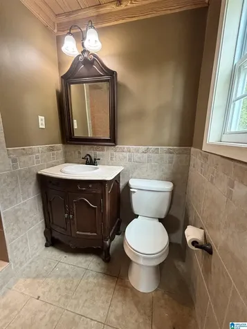 2629 Valleydale Road Hoover AL 35244