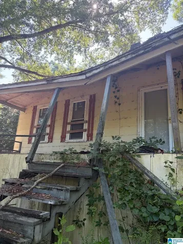 709 Avenue G Bessemer AL 35020