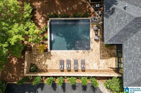 4627 Dolly Ridge Road Vestavia Hills AL 35243