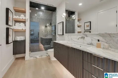 4627 Dolly Ridge Road Vestavia Hills AL 35243