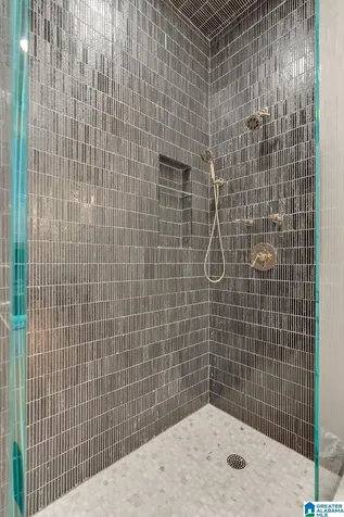 4627 Dolly Ridge Road Vestavia Hills AL 35243