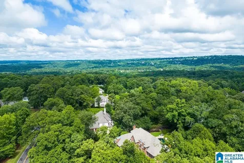 4627 Dolly Ridge Road Vestavia Hills AL 35243