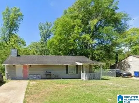 524 Violet Street Midfield AL 35228