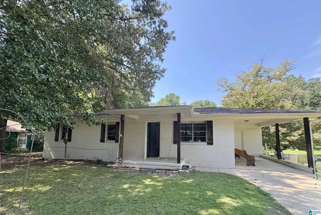1032 5th Place Pleasant Grove AL 35127