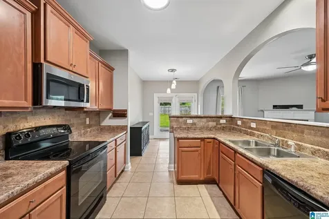 156 Glen Cross Circle Trussville AL 35173