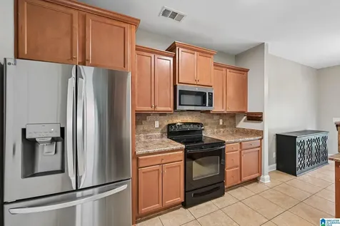 156 Glen Cross Circle Trussville AL 35173