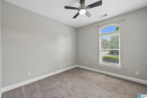 156 Glen Cross Circle Trussville AL 35173