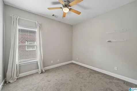 156 Glen Cross Circle Trussville AL 35173