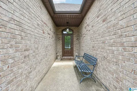 156 Glen Cross Circle Trussville AL 35173