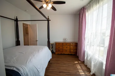 2048 NE Austin Drive Cullman AL 35058