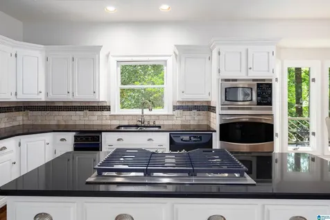 2348 Country Ridge Drive Vestavia Hills AL 35243