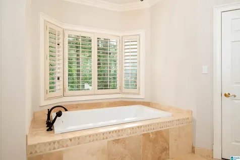 2348 Country Ridge Drive Vestavia Hills AL 35243