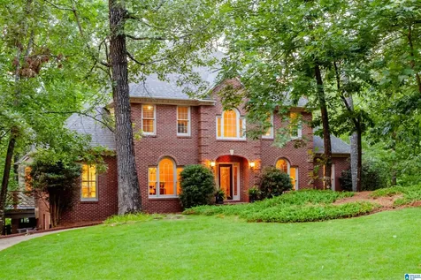 2348 Country Ridge Drive Vestavia Hills AL 35243