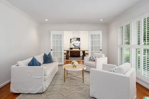 1457 Willoughby Circle Vestavia Hills AL 35216