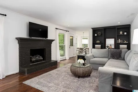 1457 Willoughby Circle Vestavia Hills AL 35216