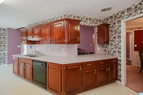 512 Baronne Street Helena AL 35080