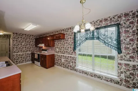 512 Baronne Street Helena AL 35080