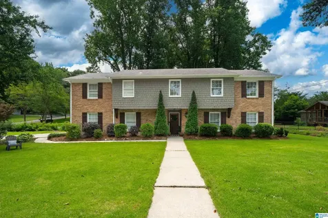 2400 Meadowlark Drive Hoover AL 35226