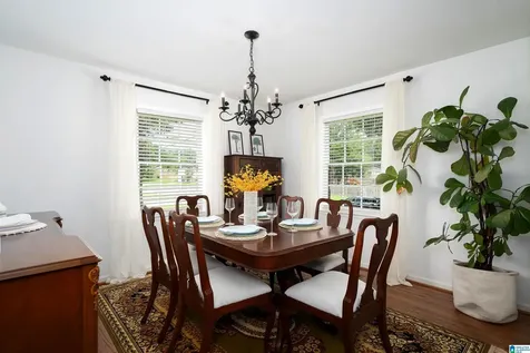 2400 Meadowlark Drive Hoover AL 35226