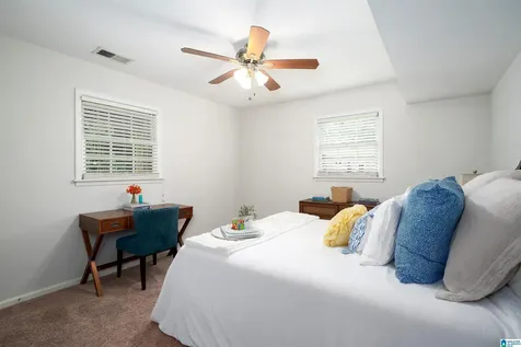 2400 Meadowlark Drive Hoover AL 35226