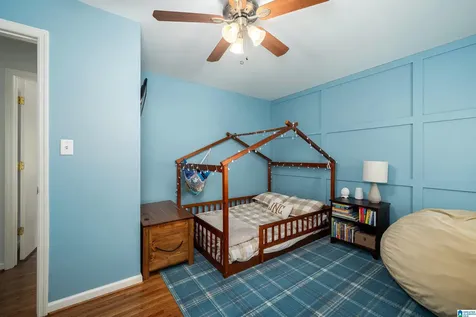 2400 Meadowlark Drive Hoover AL 35226