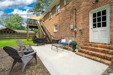 2400 Meadowlark Drive Hoover AL 35226