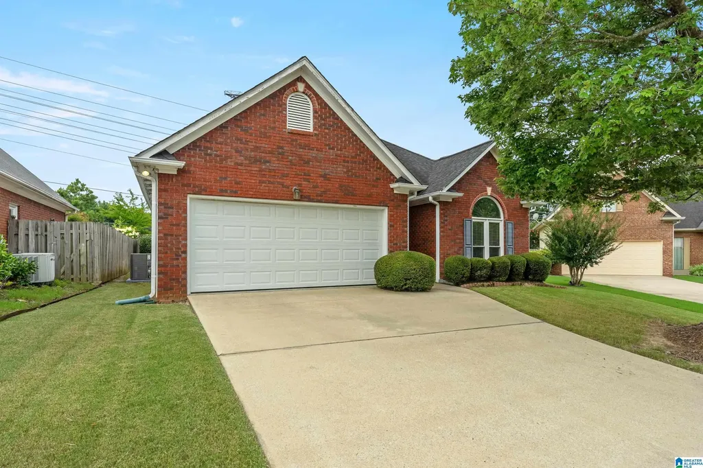 1866 Parkside Circle Homewood AL 35209