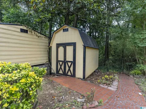 1633 Brookfield Lane Birmingham AL 35214